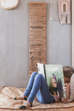 Laden Sie das Bild in den Galerie-Viewer, Messlatte Little Lion