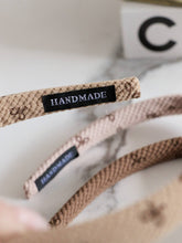 Laden Sie das Bild in den Galerie-Viewer, Haarreifen mit Schleife