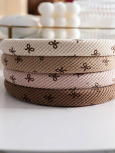 Laden Sie das Bild in den Galerie-Viewer, Haarreifen mit Schleife