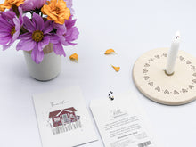 Laden Sie das Bild in den Galerie-Viewer, Kerzenteller/Brett "Herz"