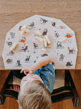 Laden Sie das Bild in den Galerie-Viewer, Kinder Tischset - Kork - Dino