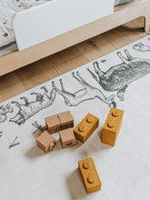 Laden Sie das Bild in den Galerie-Viewer, Kork Kinderteppich - Spielteppich - Kork - Arche Noah