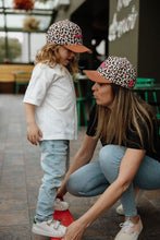 Laden Sie das Bild in den Galerie-Viewer, Leopard 7 - Kids &amp; Mums