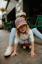 Laden Sie das Bild in den Galerie-Viewer, Leopard 7 - Kids &amp; Mums