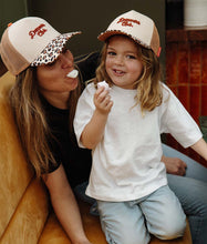 Laden Sie das Bild in den Galerie-Viewer, Leopard 2 - Kids &amp; Mums