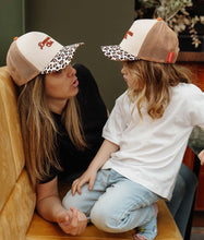 Laden Sie das Bild in den Galerie-Viewer, Leopard 2 - Kids &amp; Mums