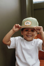 Laden Sie das Bild in den Galerie-Viewer, Patch Banacar - Kids