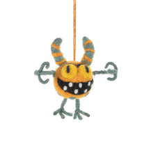 Laden Sie das Bild in den Galerie-Viewer, Kleine Filzmonster im 3er-Set – Handmade in Nepal 👻