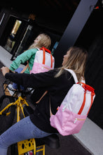 Laden Sie das Bild in den Galerie-Viewer, City Bag Primrose - Family