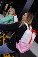 Laden Sie das Bild in den Galerie-Viewer, City Bag Primrose - Family