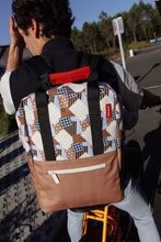 Laden Sie das Bild in den Galerie-Viewer, City Bag Patchwork - Family
