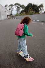 Laden Sie das Bild in den Galerie-Viewer, Lifestyle Bag Zinnia- Family