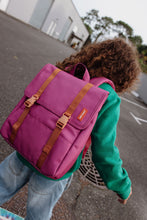 Laden Sie das Bild in den Galerie-Viewer, Lifestyle Bag Zinnia- Family