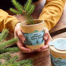 Laden Sie das Bild in den Galerie-Viewer, Weihnachtsbaum 2030 aus dem Becher