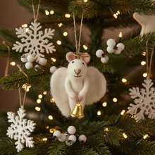Laden Sie das Bild in den Galerie-Viewer, Angelica Maus Filzanhänger für Weihnachten | Felt so good