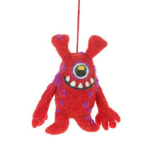 Laden Sie das Bild in den Galerie-Viewer, Kleine Filzmonster im 3er-Set – Handmade in Nepal 👻