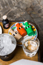 Laden Sie das Bild in den Galerie-Viewer, YIAYIA &amp; FRIENDS – Olivenöl Geschenkbox mit 6 Minis