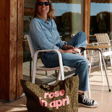 Laden Sie das Bild in den Galerie-Viewer, Elisa Baumwoll-Shopper Graou Olive mit Logo
