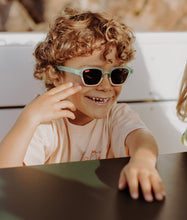 Laden Sie das Bild in den Galerie-Viewer, Sonnenbrille &quot;Jerry&quot;