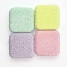 Laden Sie das Bild in den Galerie-Viewer, DUSCH BOMBE| GESCHENKPACKUNG 4 STÜCK | LAVENDEL | 240g