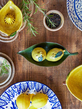 Laden Sie das Bild in den Galerie-Viewer, Bloomingville Limone Salz- und Pfeffer-Set – Creative Collection