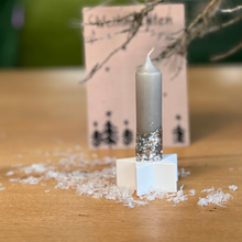 Laden Sie das Bild in den Galerie-Viewer, Weihnachten to Go - handgefertigter Kerzenhalter für eine festliche Stimmung