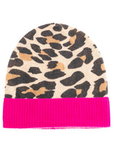 Laden Sie das Bild in den Galerie-Viewer, Cashmere Mütze „Leo“ – Beige oder Pink