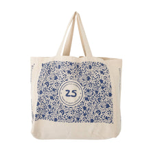Laden Sie das Bild in den Galerie-Viewer, Bloomingville Jubiläumseinkaufstasche aus Baumwolle – Nachhaltige Stofftasche mit grafischem Design