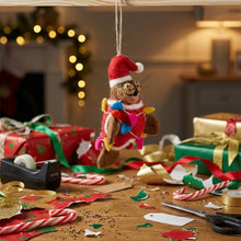 Laden Sie das Bild in den Galerie-Viewer, Walter Walross Filzanhänger Weihnachten | Felt so good