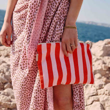 Laden Sie das Bild in den Galerie-Viewer, PAREO LOUISA MINI LEOPARD CANDY PINK
