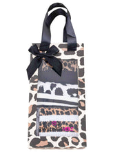 Laden Sie das Bild in den Galerie-Viewer, 3er Pack Gifting Box Socken "Happy Mood"
