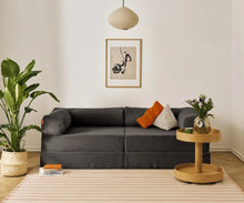 Laden Sie das Bild in den Galerie-Viewer, Family Funzy Sofa