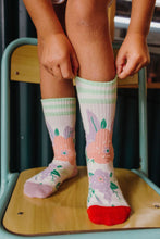 Laden Sie das Bild in den Galerie-Viewer, Flowers Socken - Kids
