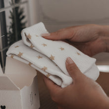 Laden Sie das Bild in den Galerie-Viewer, Adventskalender Socken 2026, Eulenschnitt