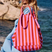 Laden Sie das Bild in den Galerie-Viewer, Baumwolltragetasche Orchidee &amp; Tomate – Gestreifter Shopper mit Washed Look