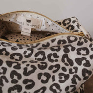 Kulturbeutel VIC mit Leopardenmuster Greige – Kosmetiktasche aus Baumwolle