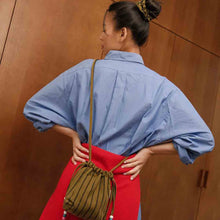 Laden Sie das Bild in den Galerie-Viewer, BILLIE TENNIS TASCHE SCHWARZ / OLIVE