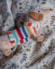Laden Sie das Bild in den Galerie-Viewer, Hilena Bamsen Spielzeughund – Bloomingville MINI Kuscheltier