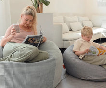 Laden Sie das Bild in den Galerie-Viewer, Funzy Family Sitzsack XXL
