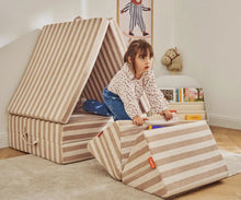 Laden Sie das Bild in den Galerie-Viewer, Funzy Spielsofa - Fluffy