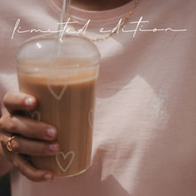 Laden Sie das Bild in den Galerie-Viewer, Eulenschnitt Iced Coffee Club T-Shirt – Limited Summer Edition ☕️