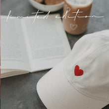 Laden Sie das Bild in den Galerie-Viewer, Eulenschnitt Cap Oh Happy Day Beige – Limited Summer Edition 🤎
