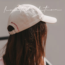 Laden Sie das Bild in den Galerie-Viewer, Eulenschnitt Cap Oh Happy Day Beige – Limited Summer Edition 🤎