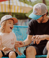 Laden Sie das Bild in den Galerie-Viewer, Road trip - Kids &amp; Dads