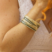 Laden Sie das Bild in den Galerie-Viewer, Armband JUANA Elfenbein