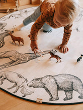 Laden Sie das Bild in den Galerie-Viewer, Kork Kinderteppich - Spielteppich - Kork - Arche Noah - rund
