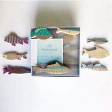 Laden Sie das Bild in den Galerie-Viewer, Fische - Holz - Magnetisch