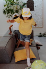 Laden Sie das Bild in den Galerie-Viewer, Hippie - für Kids