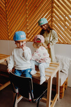 Laden Sie das Bild in den Galerie-Viewer, Suede Green Blue - Kids