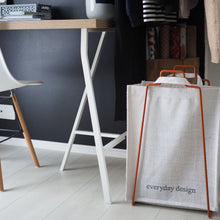 Laden Sie das Bild in den Galerie-Viewer, HELSINKI - recycling holder - caramel